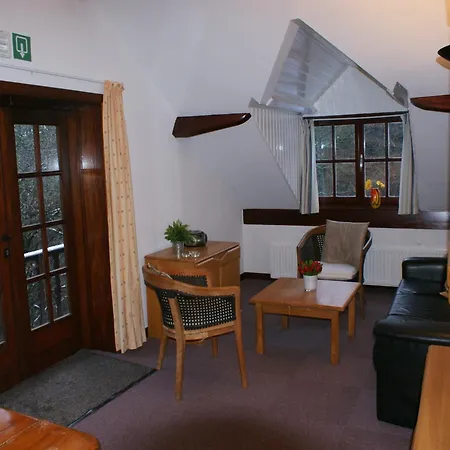 House Situated On A Magnificent Estate Дом отдыха *