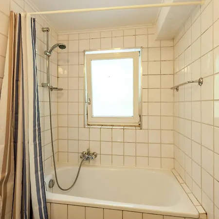 House Situated On A Magnificent Estate بيت للعطل بارفوكس