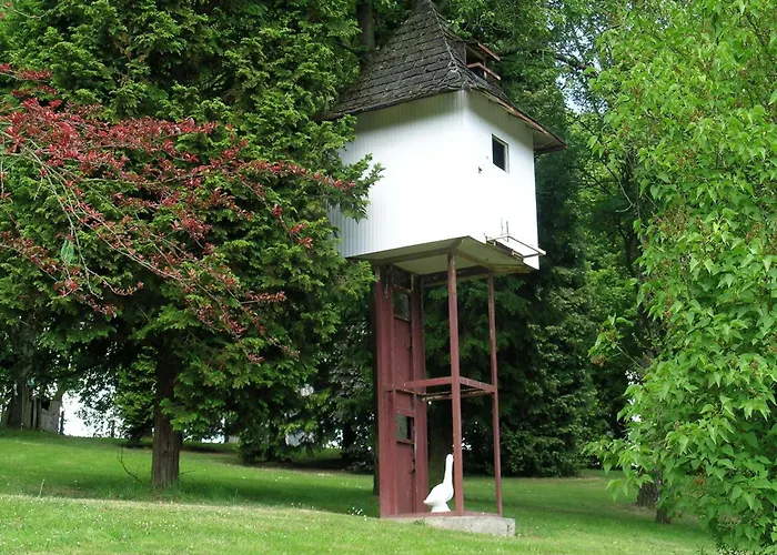 Hébergement de vacances House Situated On A Magnificent Estate *