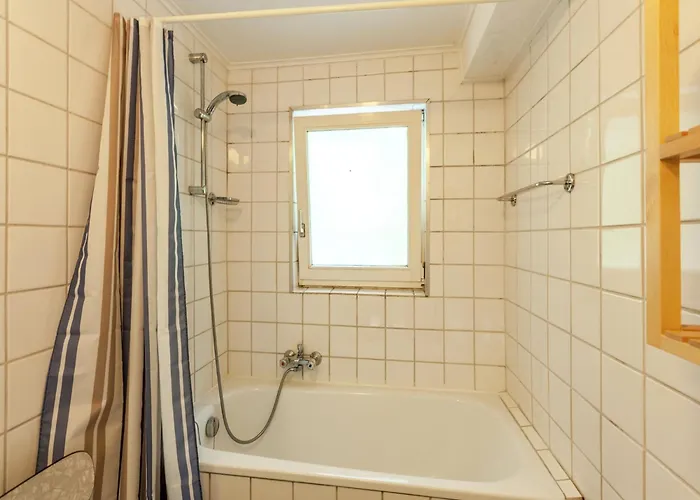 House Situated On A Magnificent Estate Hébergement de vacances Barvaux-sur-Ourthe