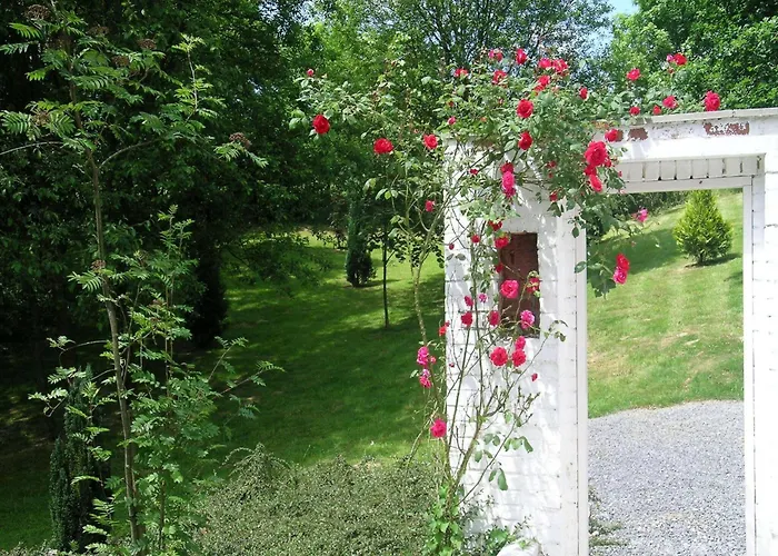 House Situated On A Magnificent Estate *