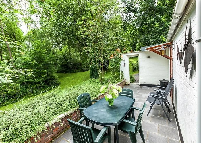 House Situated On A Magnificent Estate Holiday home