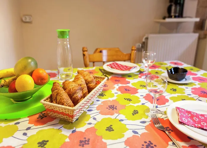 House Situated On A Magnificent Estate Hébergement de vacances Barvaux-sur-Ourthe